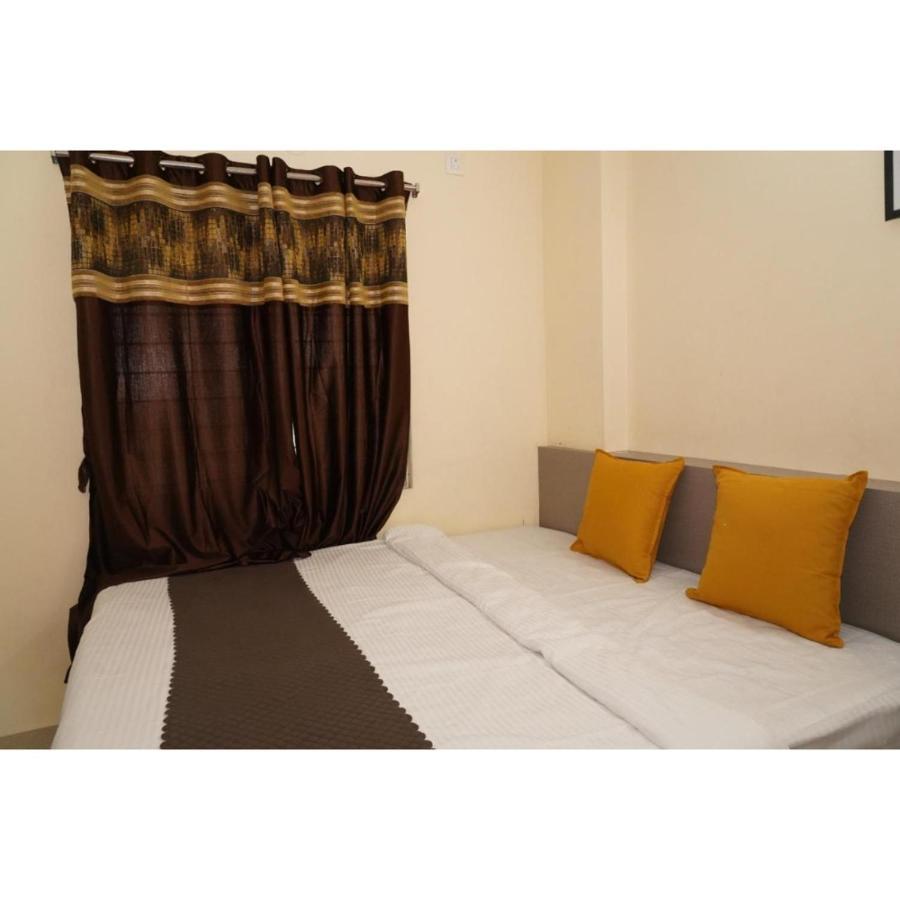 Hotel Meridian Grand Shamshabad Luaran gambar