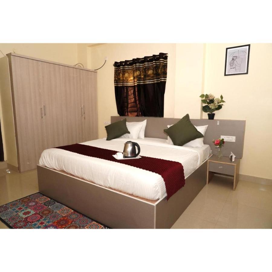 Hotel Meridian Grand Shamshabad Luaran gambar